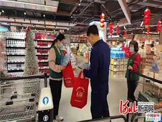 霸州市消防救援大隊(duì)：安全宣傳進(jìn)商超